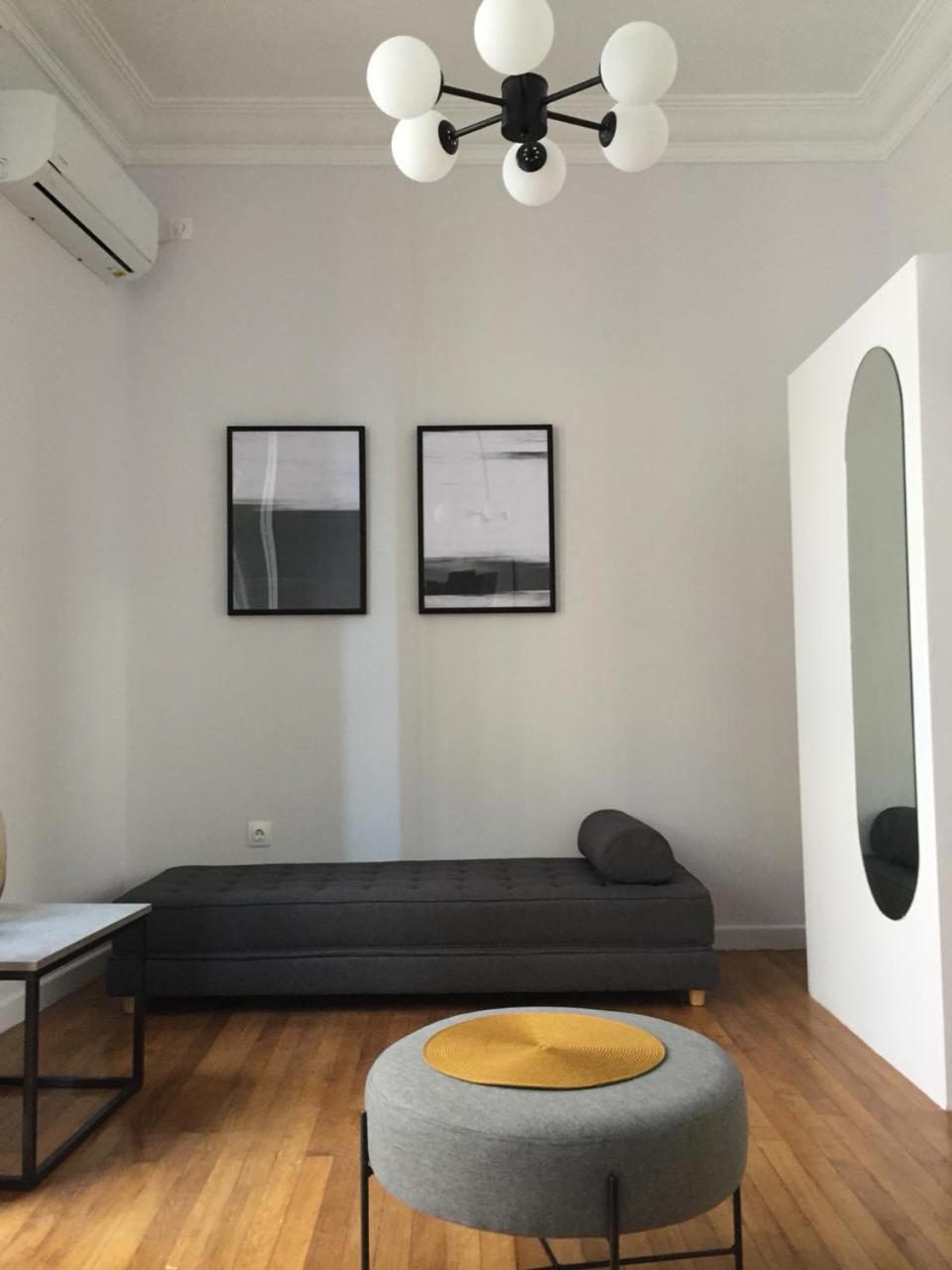 Live Life Ermou Apartamento Atenas Exterior foto